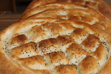 Kayseri Pide Park Yumurtalı Kayseri Pidesi